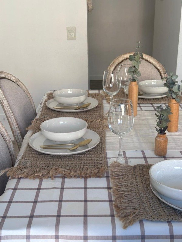 Producto - Mantel impermeable rayado marrón - 3