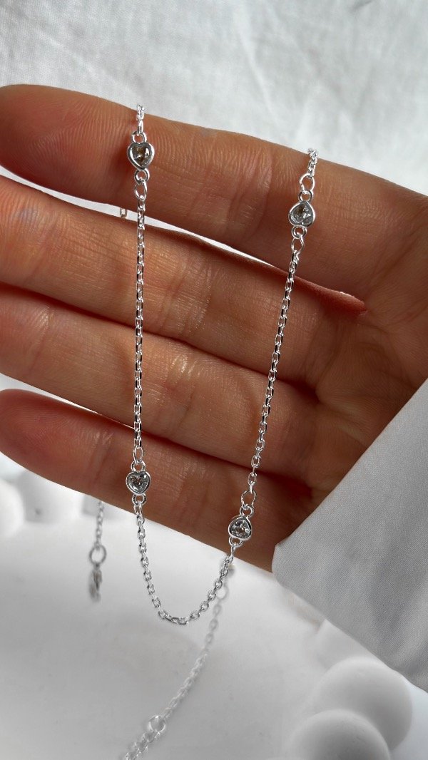 Producto - Collar corazones cubic (acero blanco)