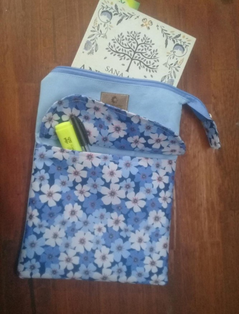 Producto - Portalibro Flores