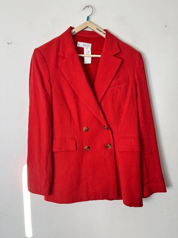 Producto - Blazer mango rojo