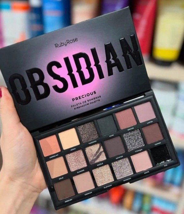 Producto - PALETA DE SOMBRAS OBSIDIAN DE RUBY ROSE