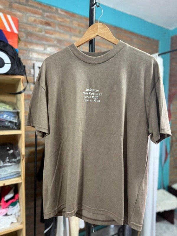 Producto - REMERA PARCHE