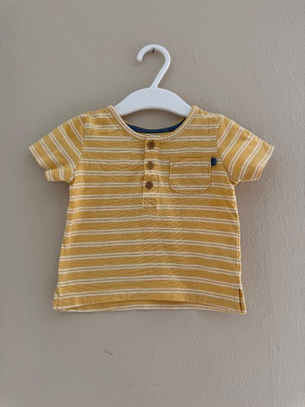 Producto - Remera CARTERS 6 meses ema02