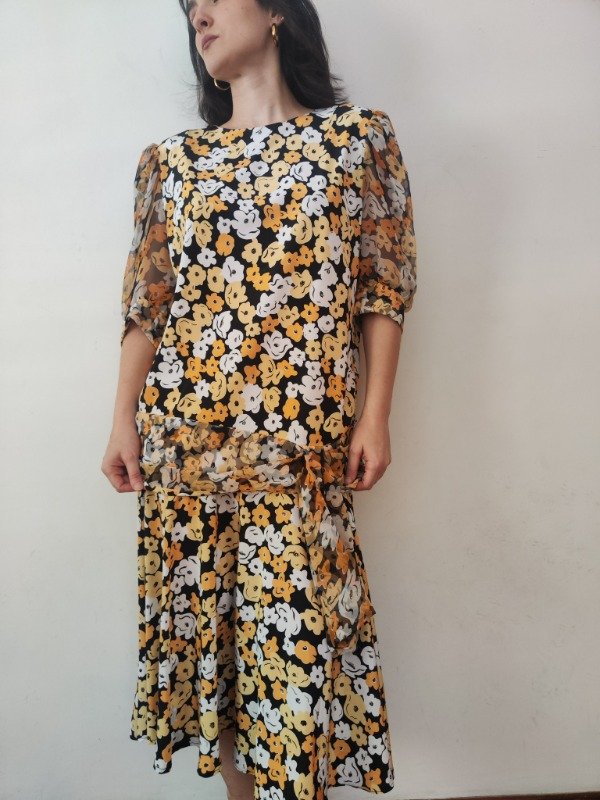 Vestido flores amarillas, blancas y negras negro — imagen 5