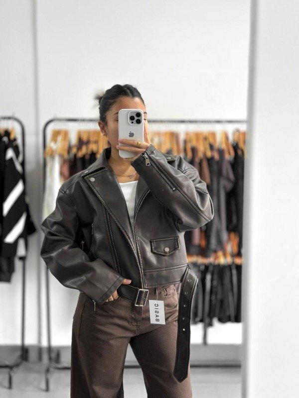 Producto - Campera Over Nahir ecocuero chocolate