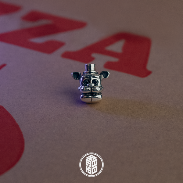 Producto - Charm Freddy Fazbear (FNAF) - Plata 925