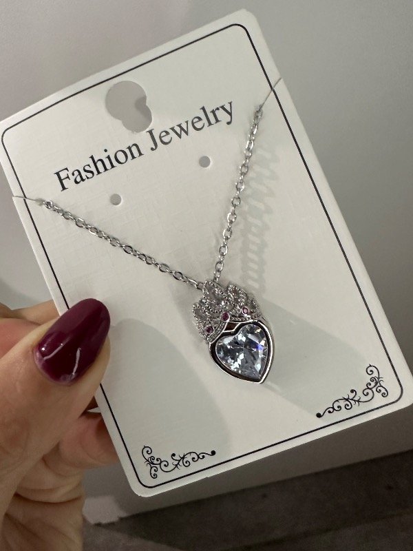 Producto - Cadena reina corazon