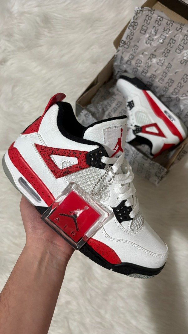 Producto - JORDAN RETRO 4 RED CEMENT - 0