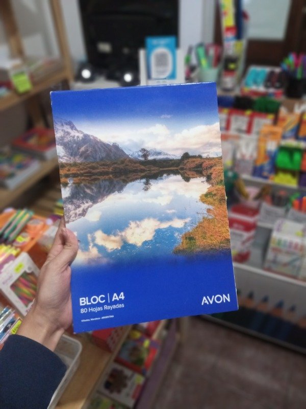 Producto - Block Ledesma Avon A4 Peg X80h. Rayado