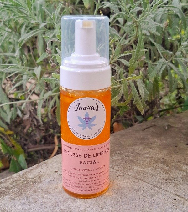 Producto - Mousse de limpieza facial - 2