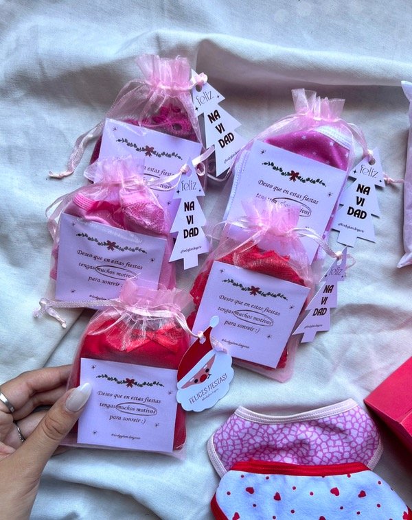 Producto - Pack navideño x1 bombis clásica