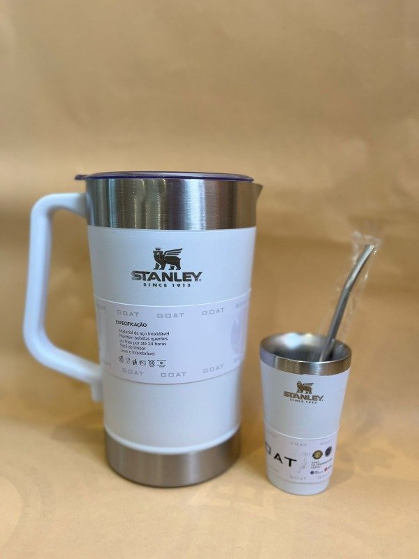 Producto - JARRA TERERÉ REPLICA STANLEY CON VASO Y BOMBILLA 2 LITROS