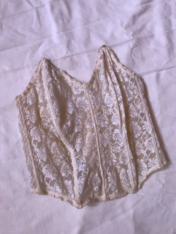 Producto - Vintage Angelical lace and pearl corset.