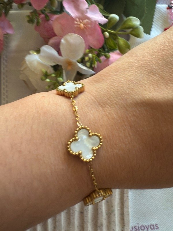 Producto - Pulsera trébol (a.d)