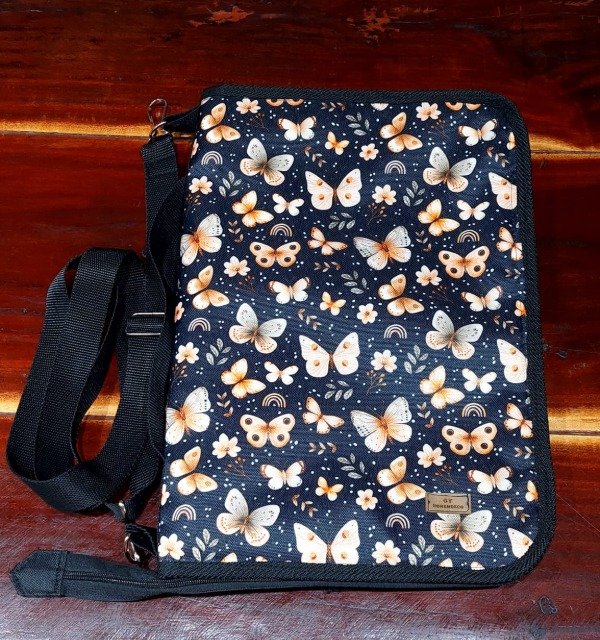 Producto - Organizador XL Porta  notebooks con fuelle y manijas por encargue