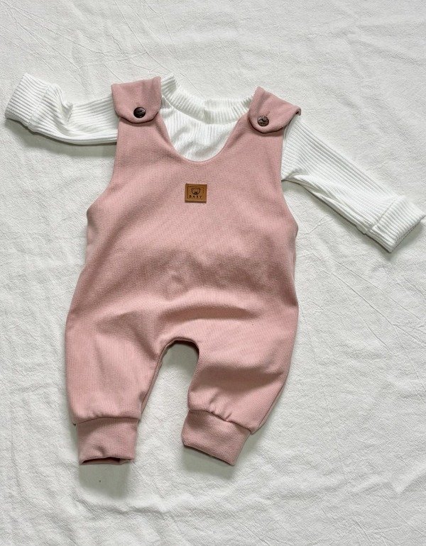 Producto - Jardinero + Camiseta Rosa