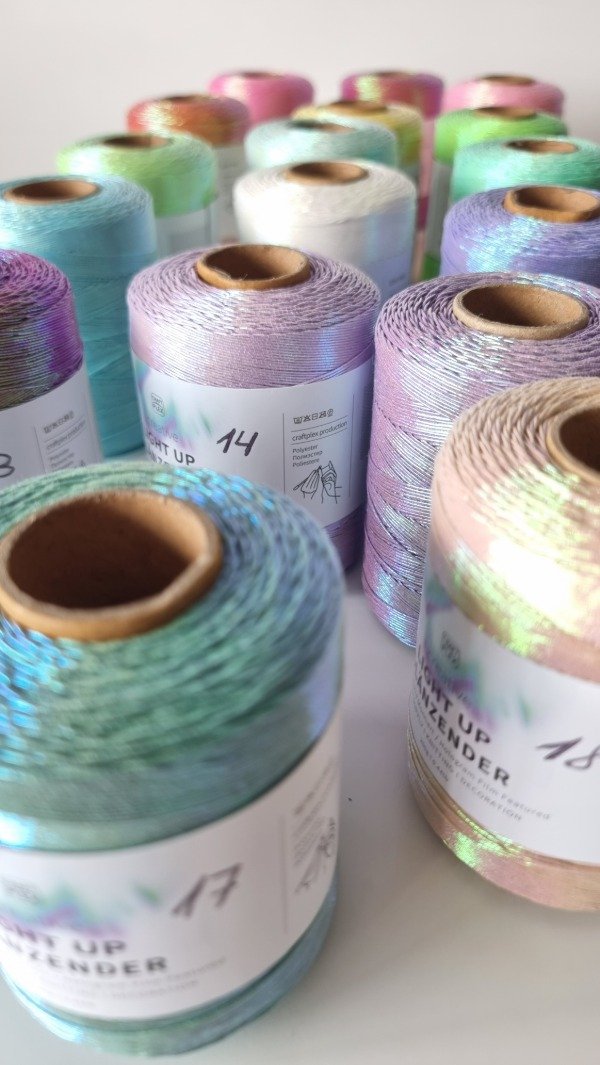 Producto - Hilo importado metalizado LIGTH UP GLÄNZENDER (X 10 METROS- de 1 mm)