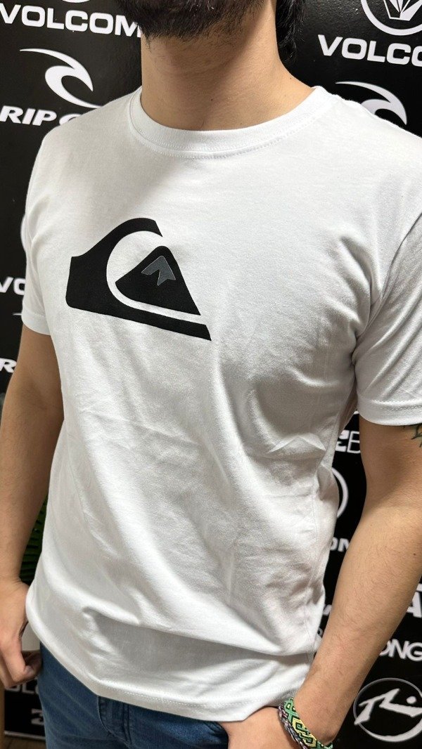 Producto - Remera Quiksilver adulto