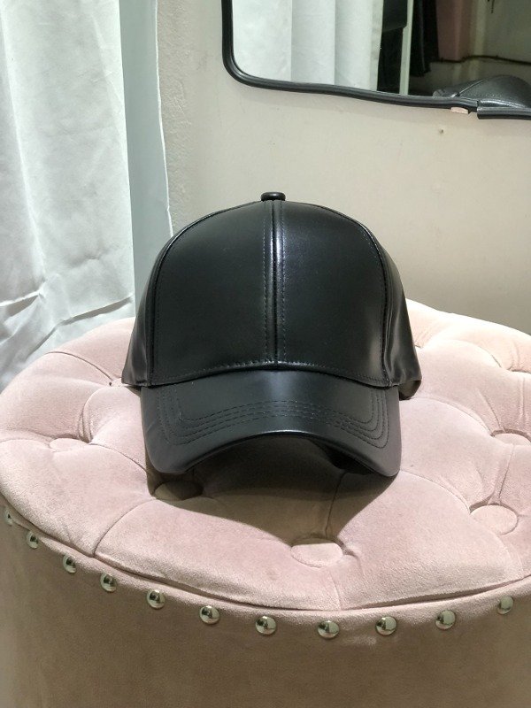 Producto - GORRA CUERINA