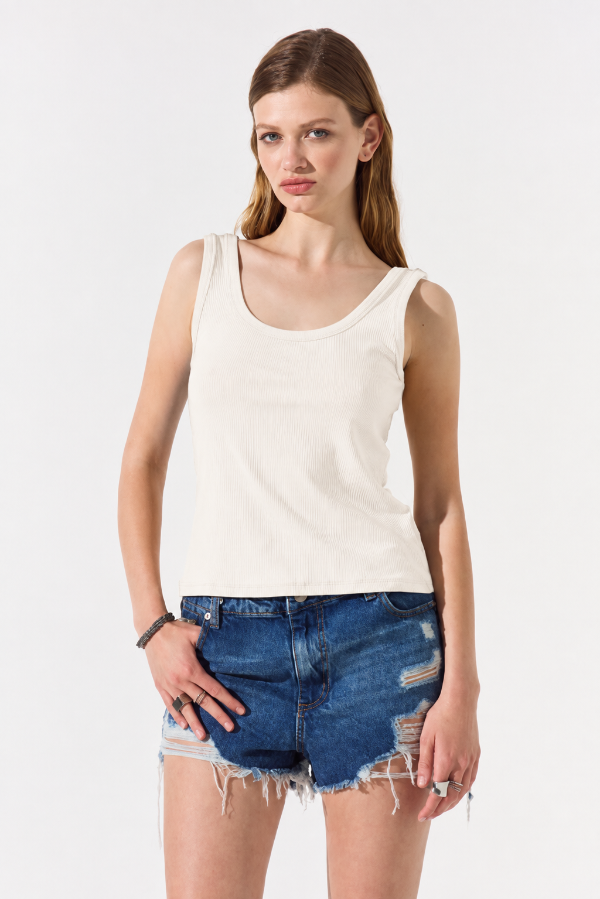 Producto - Musculosa Cher St Marie Off White