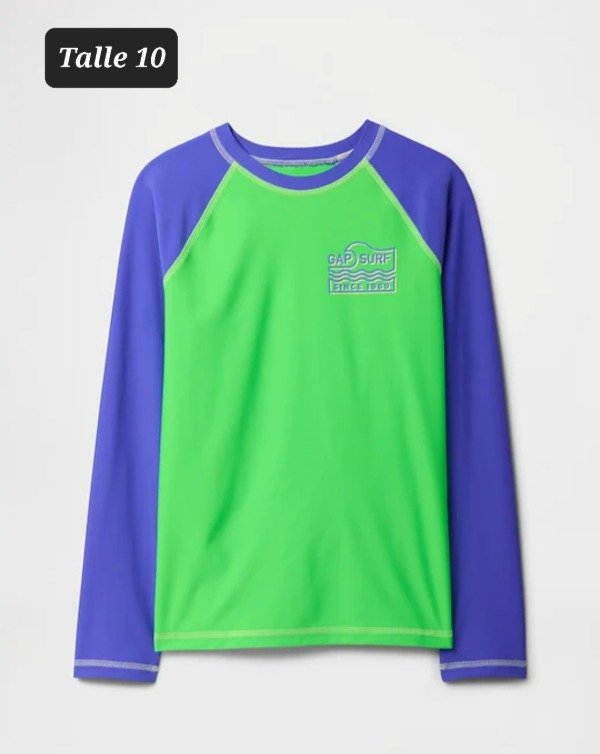 Producto - Remera un gap talle 10 verde y azul