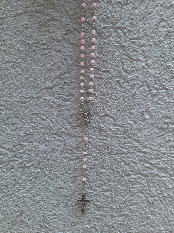 Producto - Rosario mostacillas rosas - 1