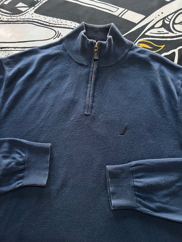 Producto - Sweater con cierre Nautica azul petróleo. Talle XXL