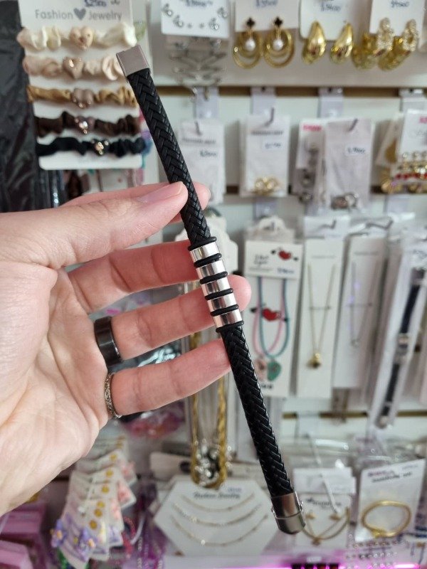 Producto - Pulseras Cuerina Negra con Dije - 4