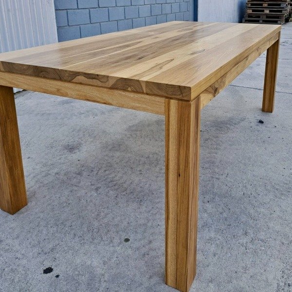 Producto - MESA FINA