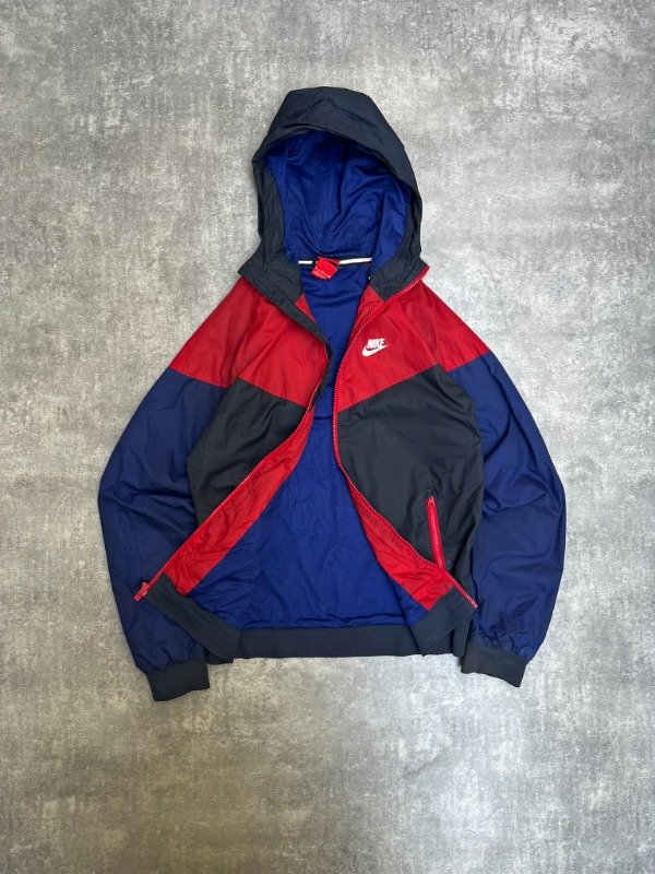 Producto - Campera Rompevientos Nike Sportwear T.S - 2