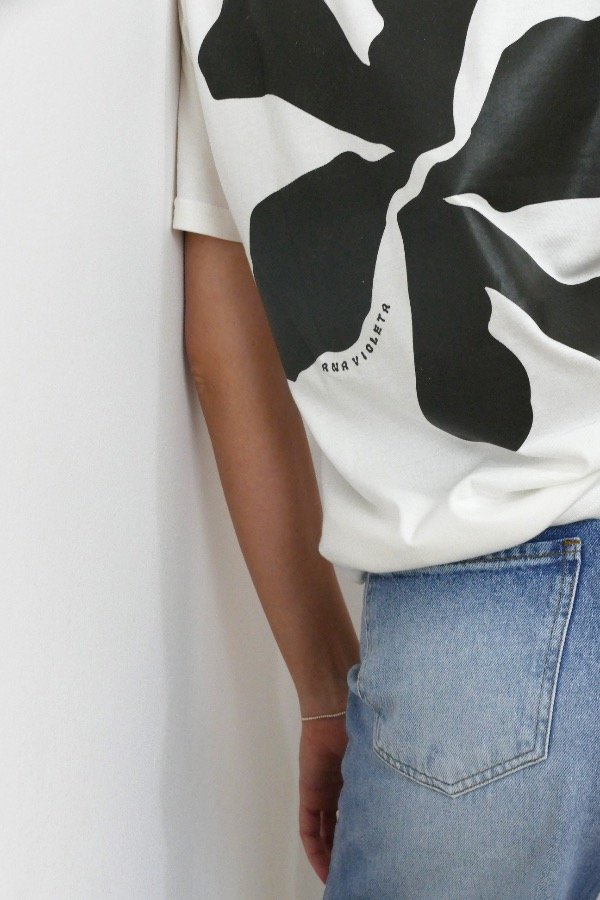 Producto - REMERA BOTÁNICA BLANCA / UNISEX