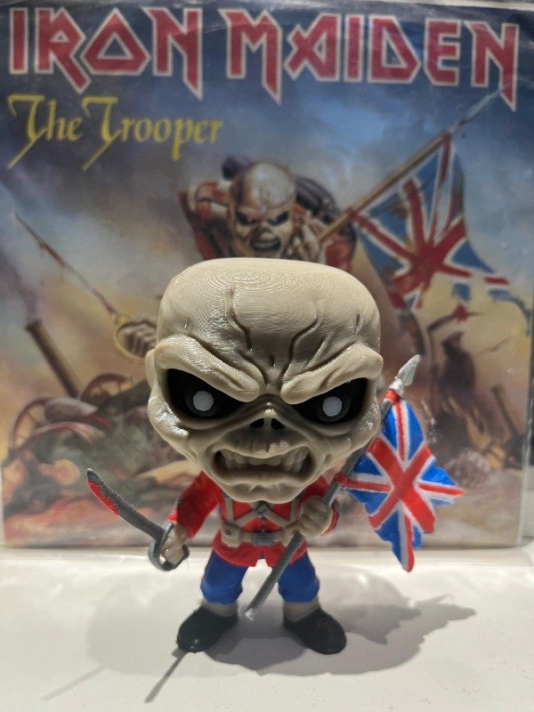 Producto - EDDIE - THE TROOPER - FIGURA 3D