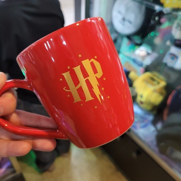 Producto - TAZA DE CERAMICA ROJA HP HARRY POTTER
