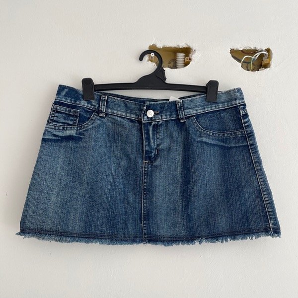 Producto - Blue jean mini skirt.