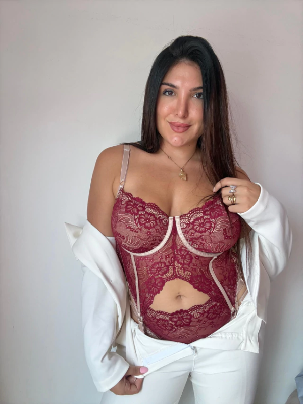 Producto - Conjunto Emilia Bordo