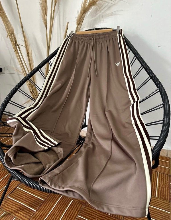 Producto - Maxi Palazo Adidas
