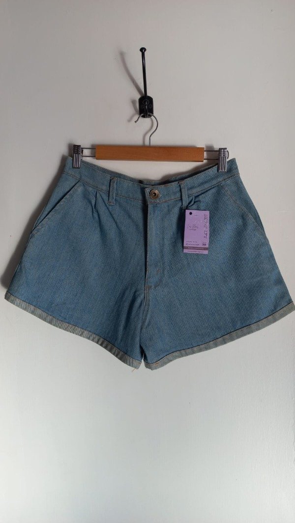 Producto - SHORT LFV CORTE CHINO