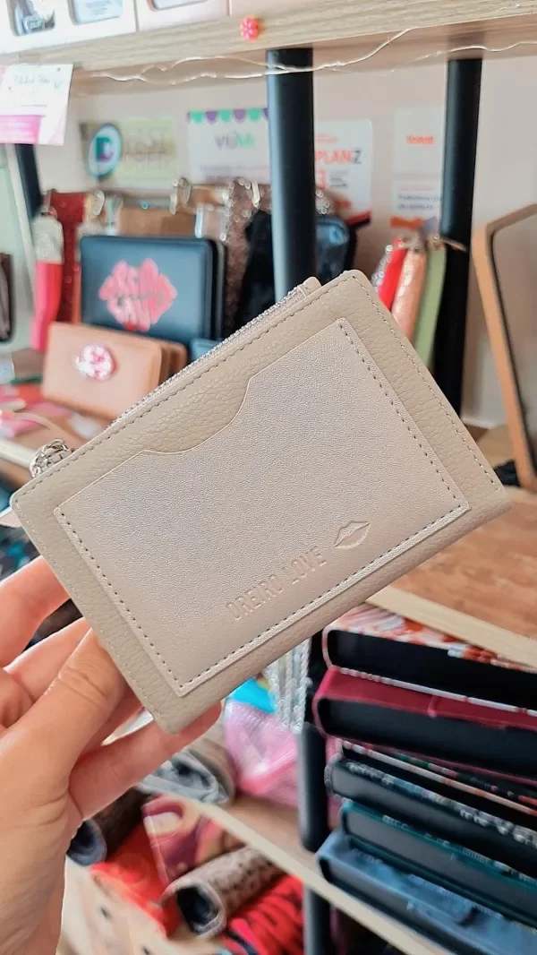 Producto - Minibilletera Las Oreiro Beige Art 28593
