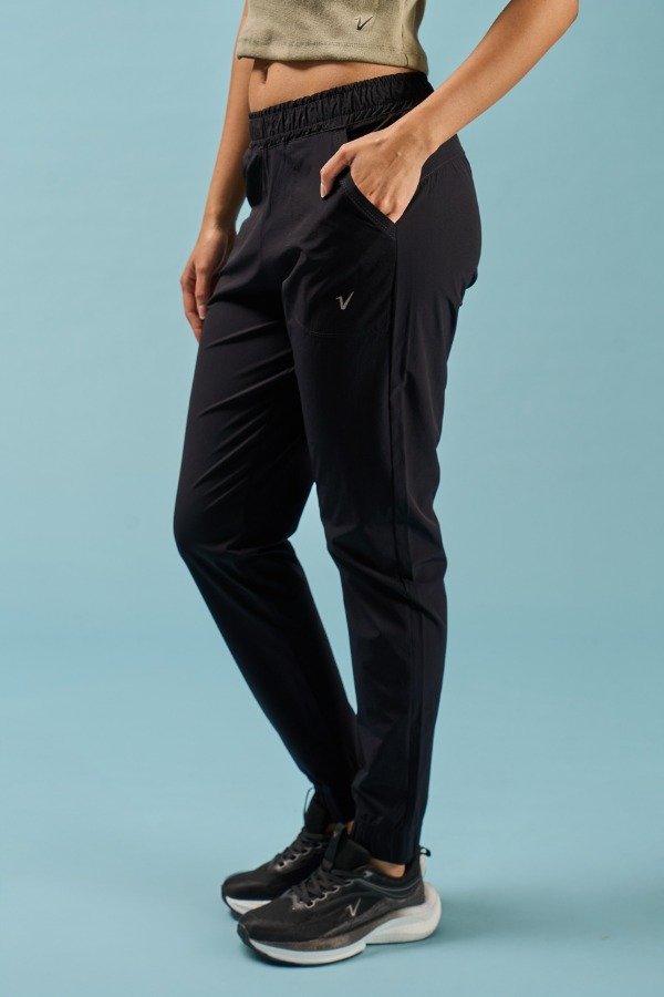 Producto - BABUCHA URBAN DE PLANO NEGRO