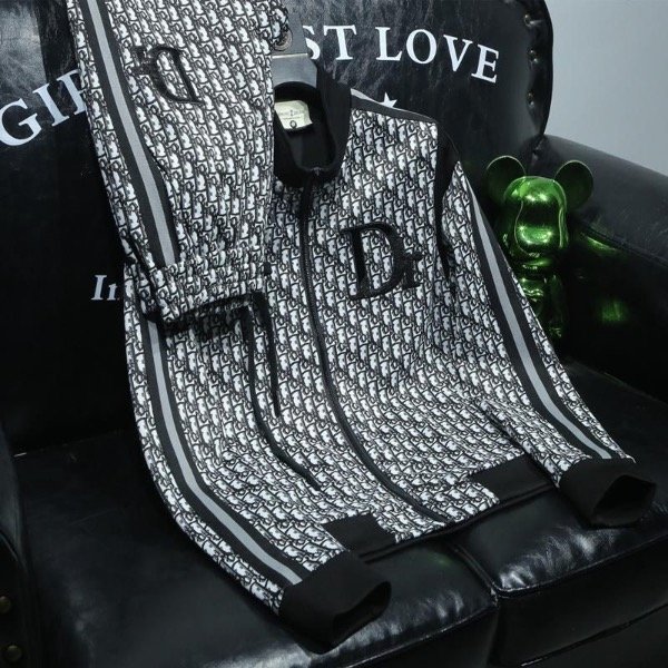 Producto - Conjunto pantalón + campera D