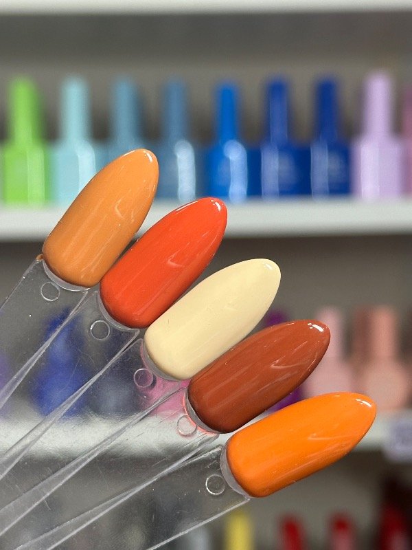 Producto - ESMALTE SEMIPERMANENTE (Brown)