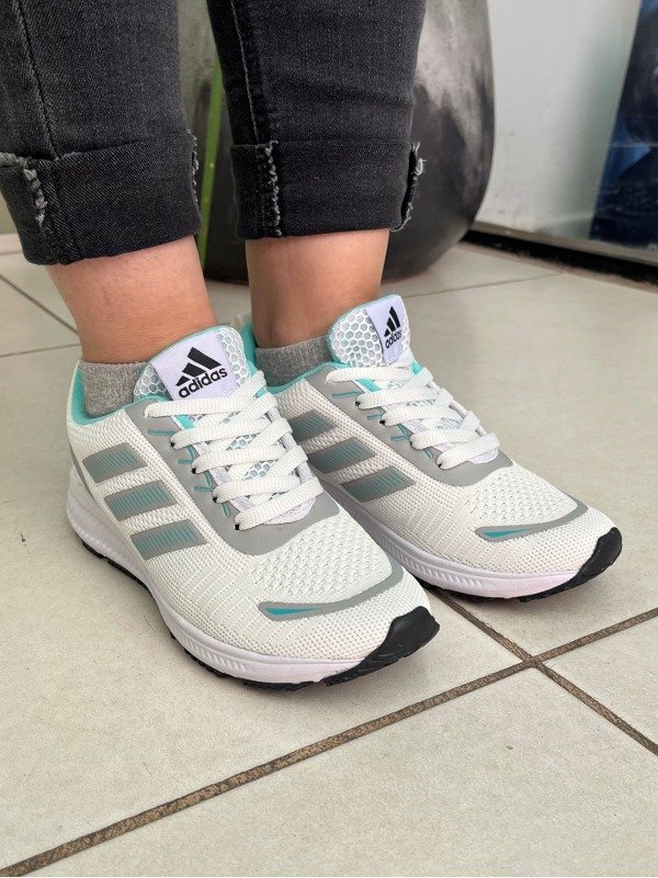 Producto - ADIDAS ADIZERO (Verde agua)