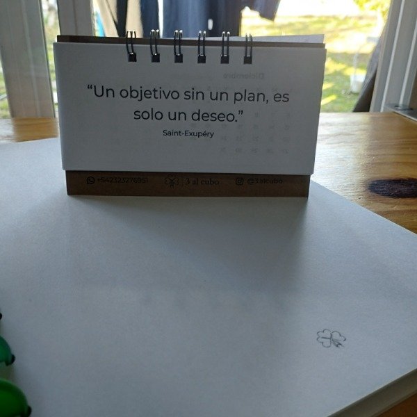 Producto - calendarios de escritorio 15x9cm personalizables - 5