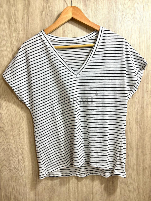 Producto - REMERA RAYAS V