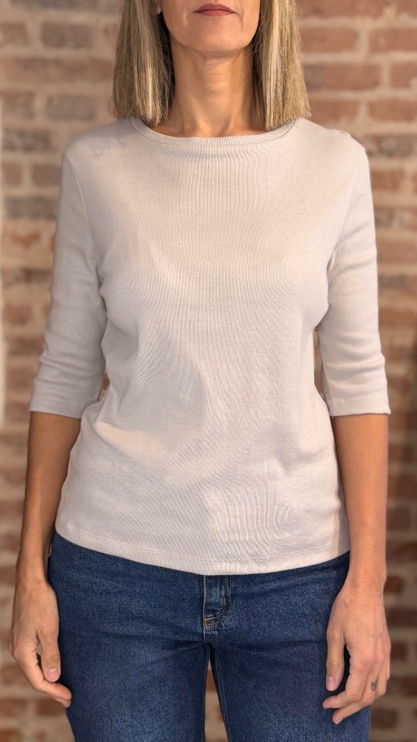 Producto - Remera Aria - 10