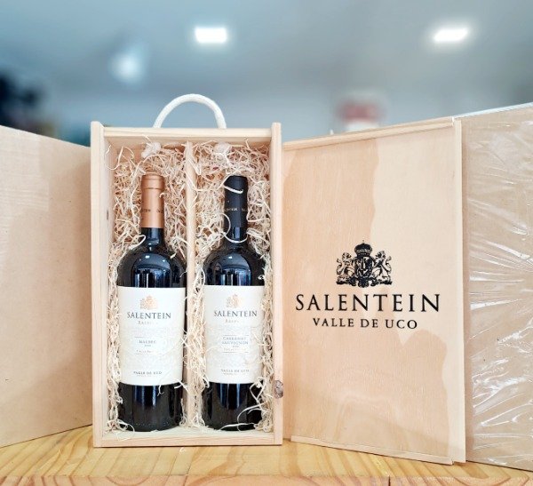Producto - Caja madera grabada 2 vinos Salentein