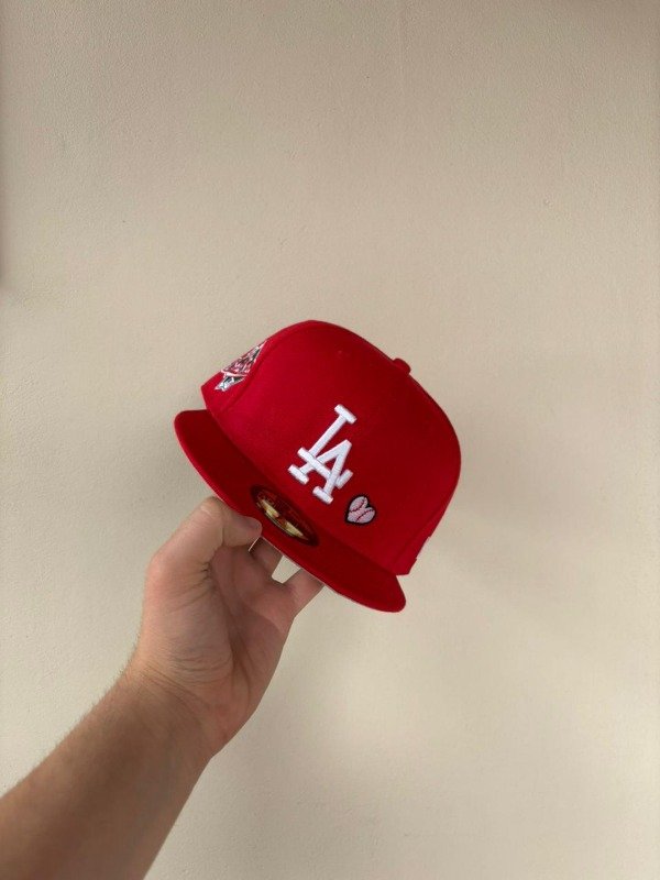 Producto - New Era Los Angeles Dodgers Team Heart Red 59FIFTY Fitted MLB