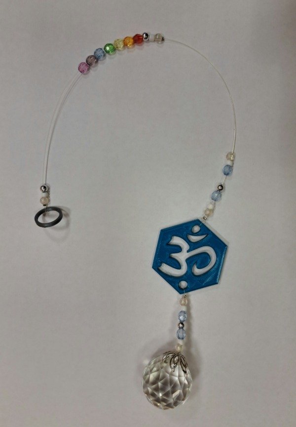 Producto - Atrapasol  40 cm de largo con esfera de 3 cm