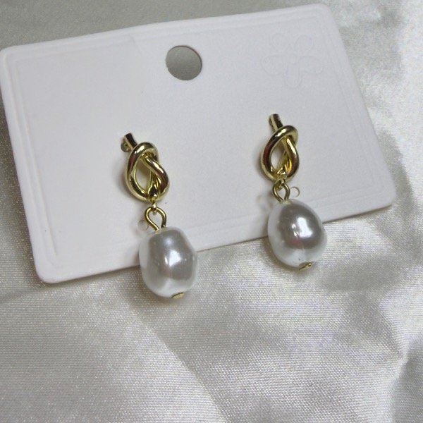 Producto - Aros perla nudo