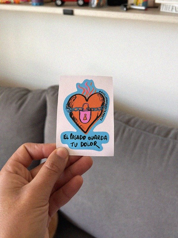 Producto - Sticker Cuchillos Cora